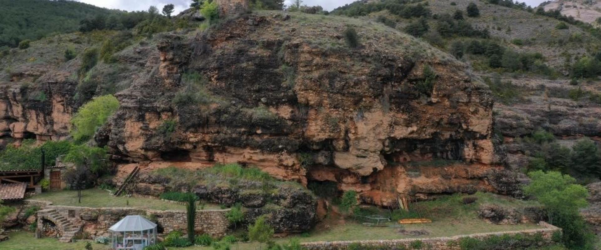 Cas d'étude: l'ermitage de la Mare de Déu del Castell de Rivert (Conca de Dalt, ES) / Estudio de caso: la ermita de la Mare de Déu del Castell de Rivert (Conca de Dalt, ES) / Cas pràctic: l'ermita de la Mare de Déu del Castell de Rivert (Conca de Dalt, ES)
